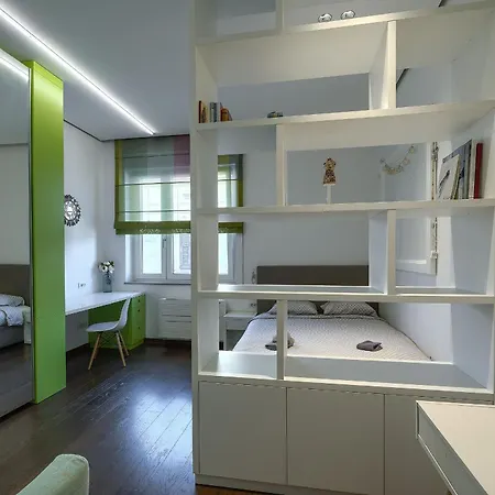 Lumos Apartment *